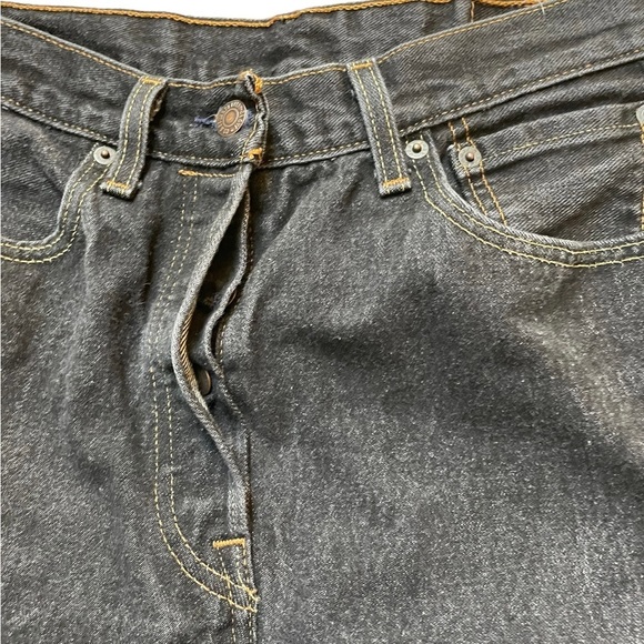 Levi’s 501 black buttonfly straight leg jeans size 32x34 - Picture 3 of 9